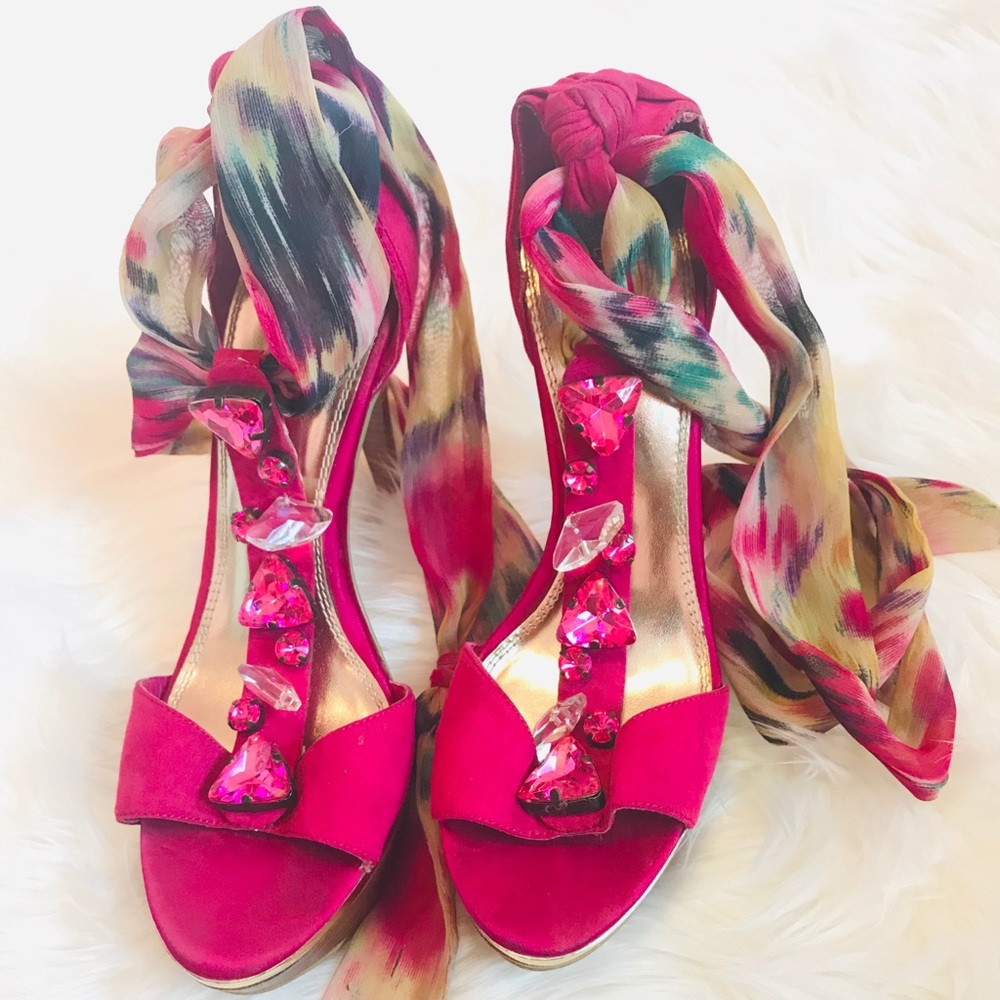 ✨ Pink Jeweled Heels w/Sexy Ribbon Tie. ✨